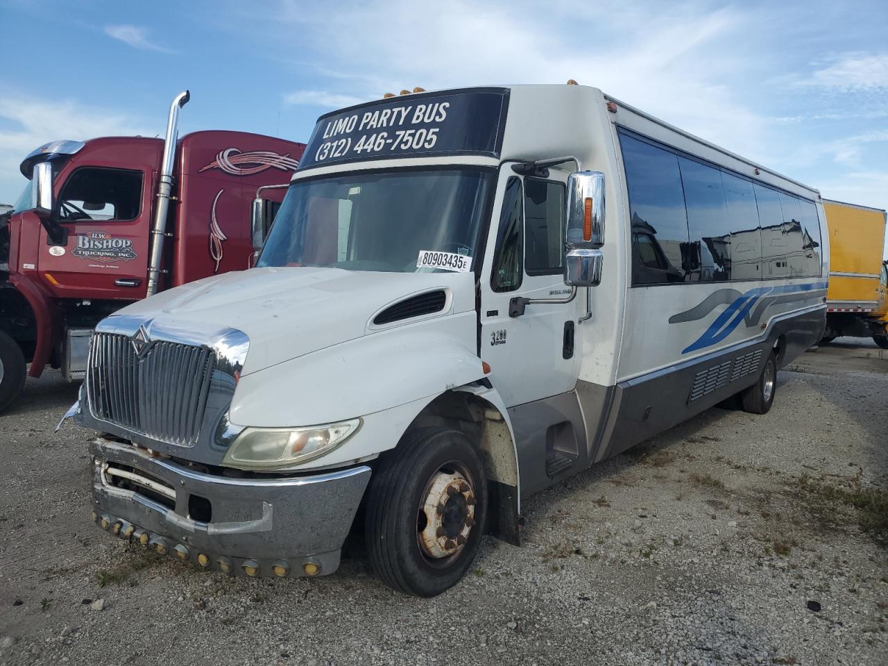 2006 International 3000 3200 - Bus VIN: 1HVBTAAM56H319647 Lot: 80903435