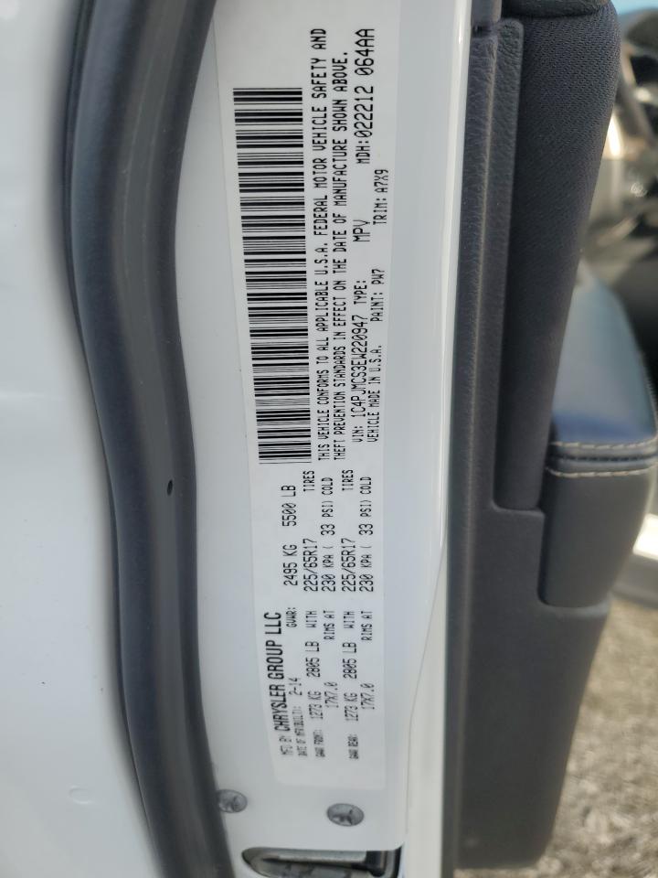 2014 Jeep Cherokee Latitude VIN: 1C4PJMCS3EW220947 Lot: 82198075