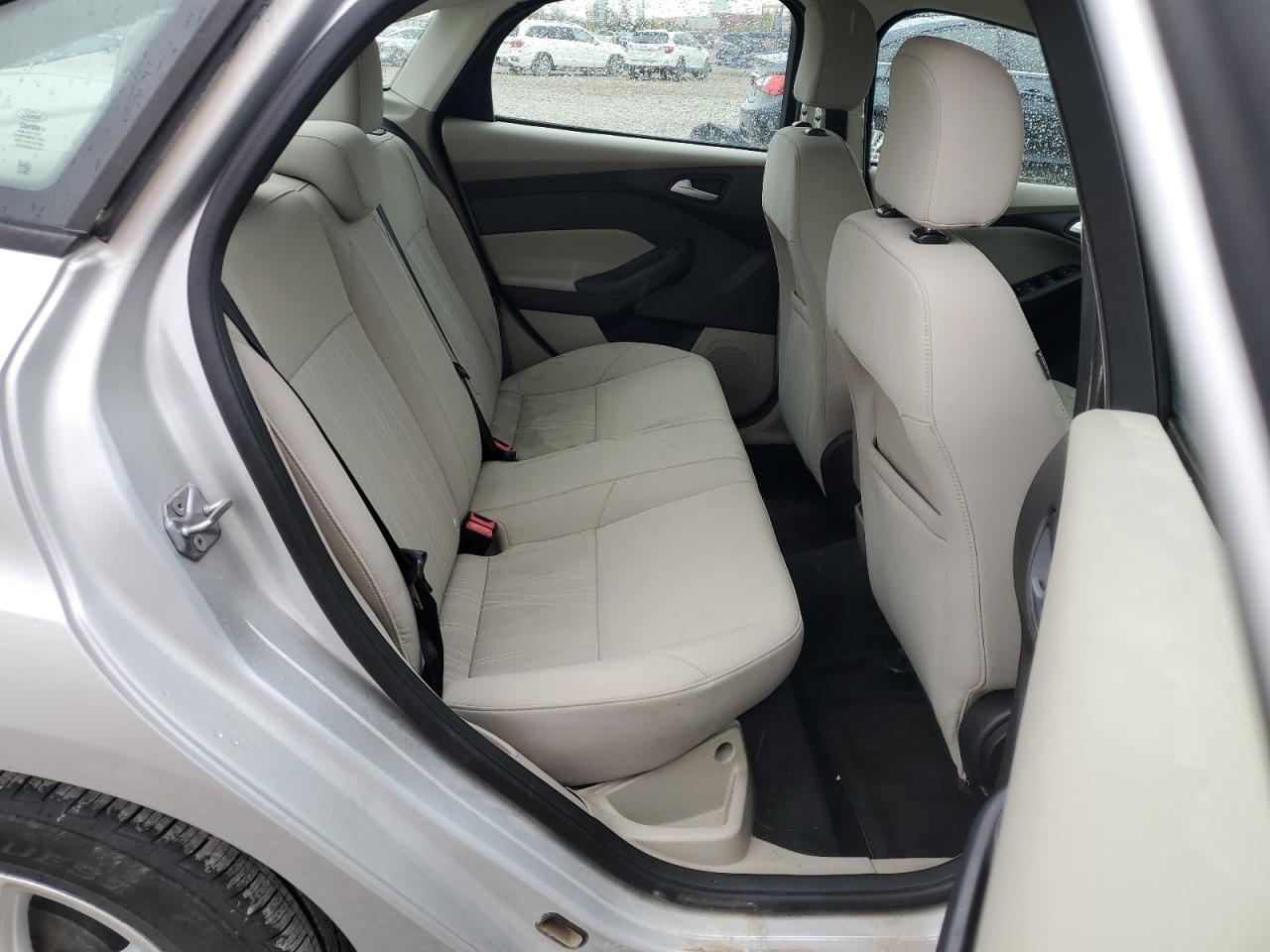 2015 Ford Focus Se VIN: 1FADP3F23FL343776 Lot: 90614105