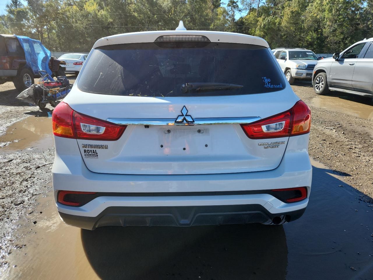 2018 Mitsubishi Outlander Sport Es VIN: JA4AP3AU4JU023899 Lot: 90380535