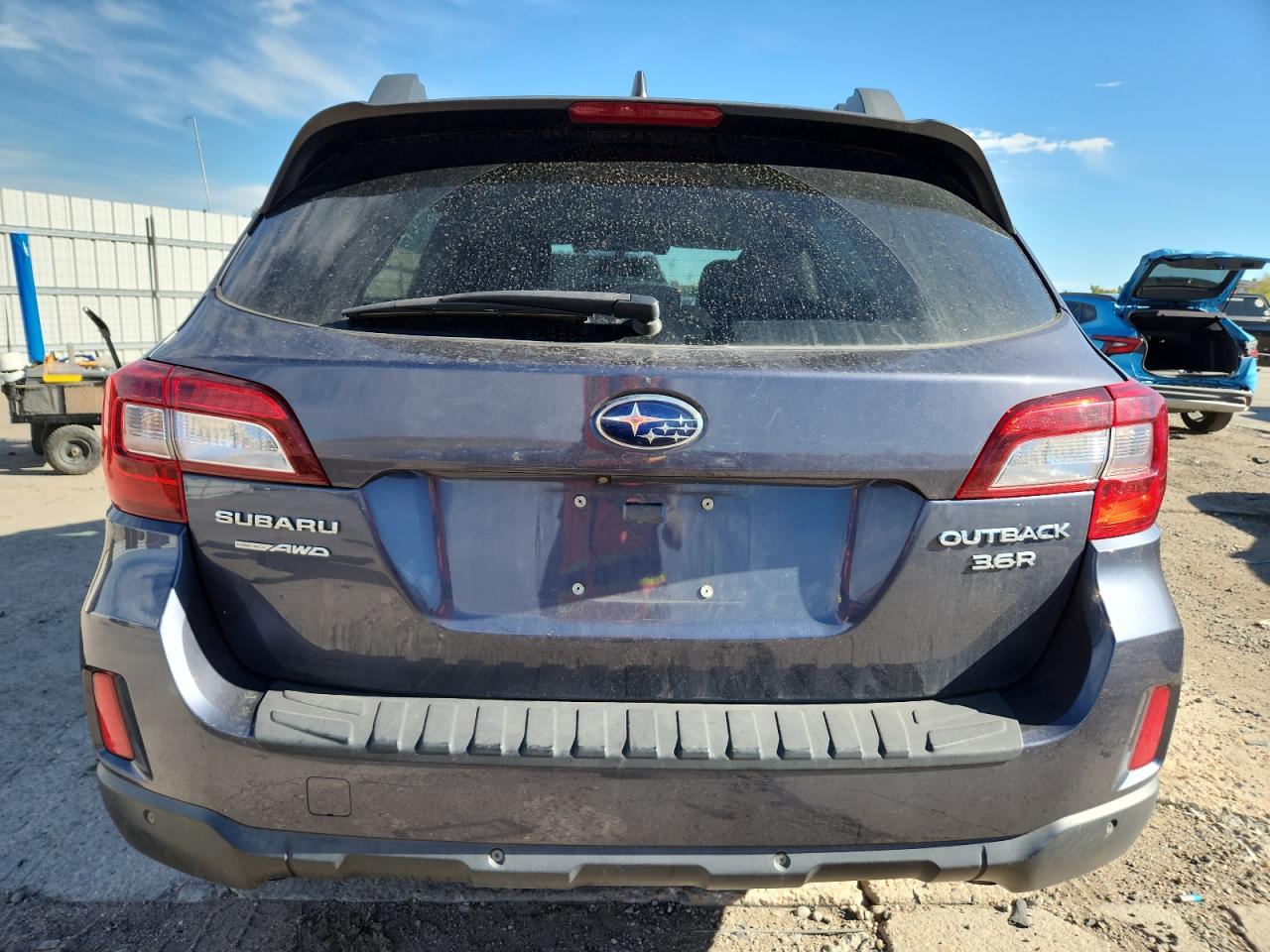 2017 Subaru Outback 3.6R Limited VIN: 4S4BSENC9H3335489 Lot: 84742505