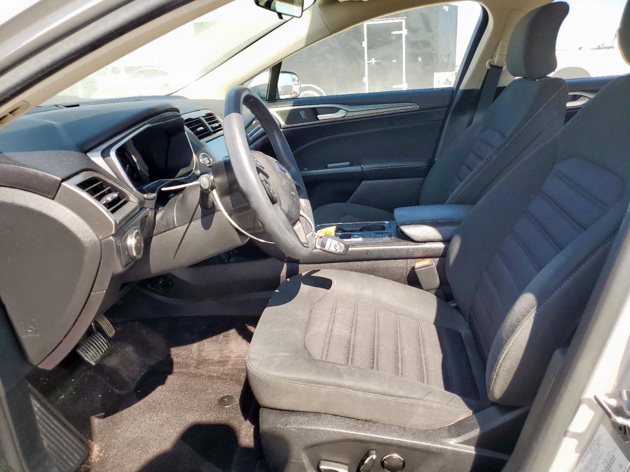 2017 Ford Fusion Se VIN: 3FA6P0H78HR104969 Lot: 84475245