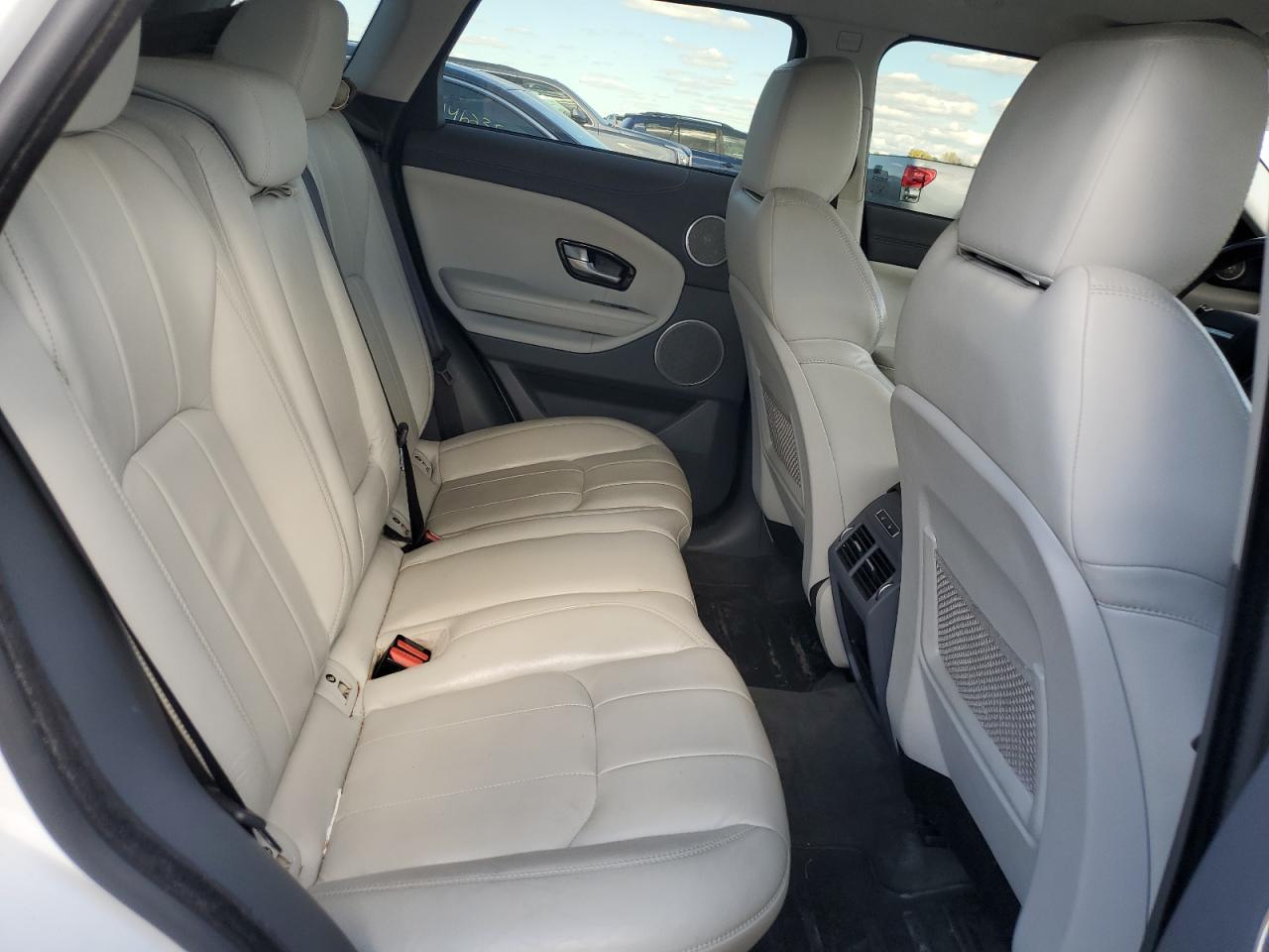 2017 Land Rover Range Rover Evoque Se VIN: SALVP2BG1HH242132 Lot: 85705425