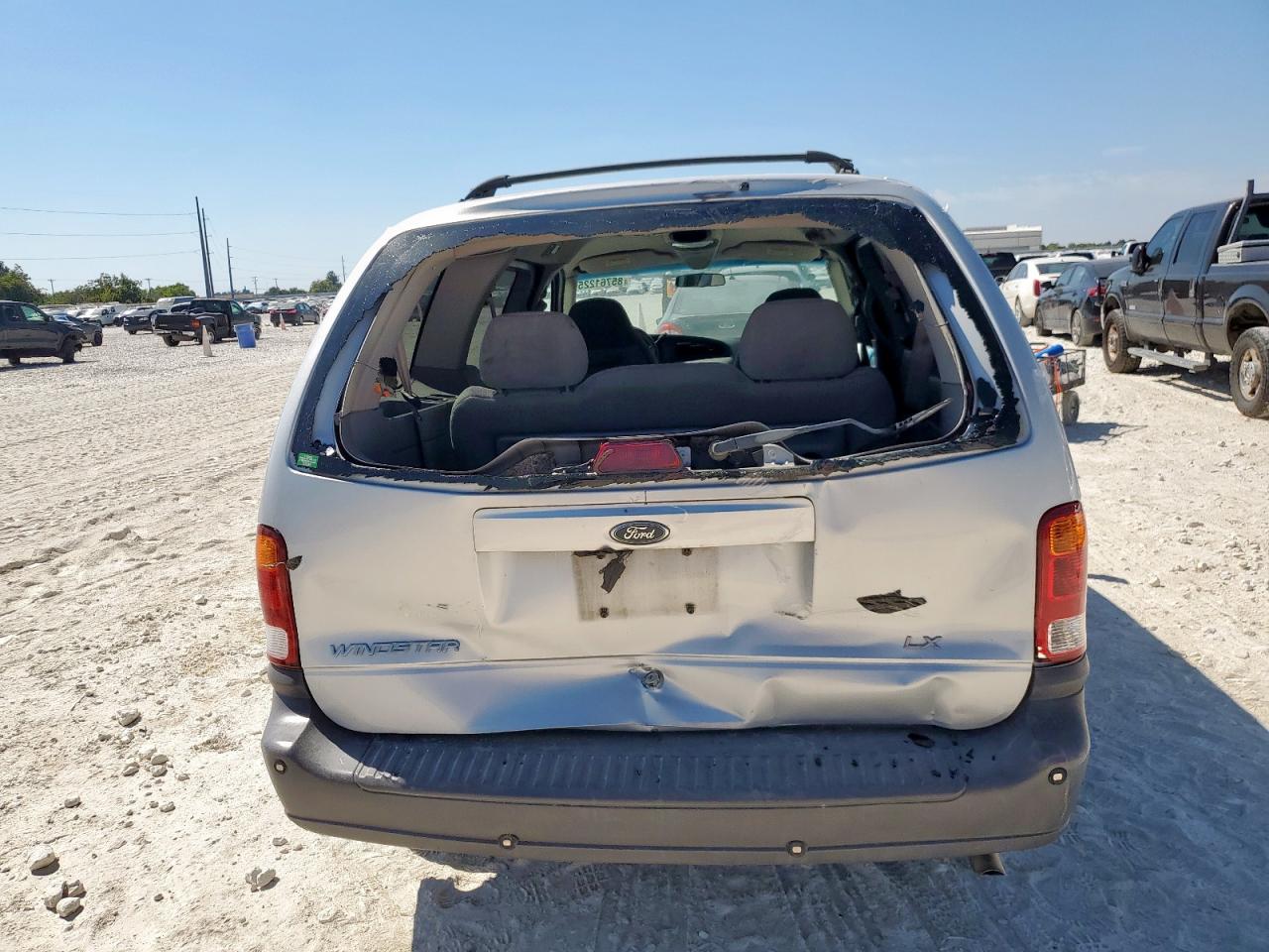 2000 Ford Windstar Lx VIN: 2FMZA5141YBB33570 Lot: 85761225