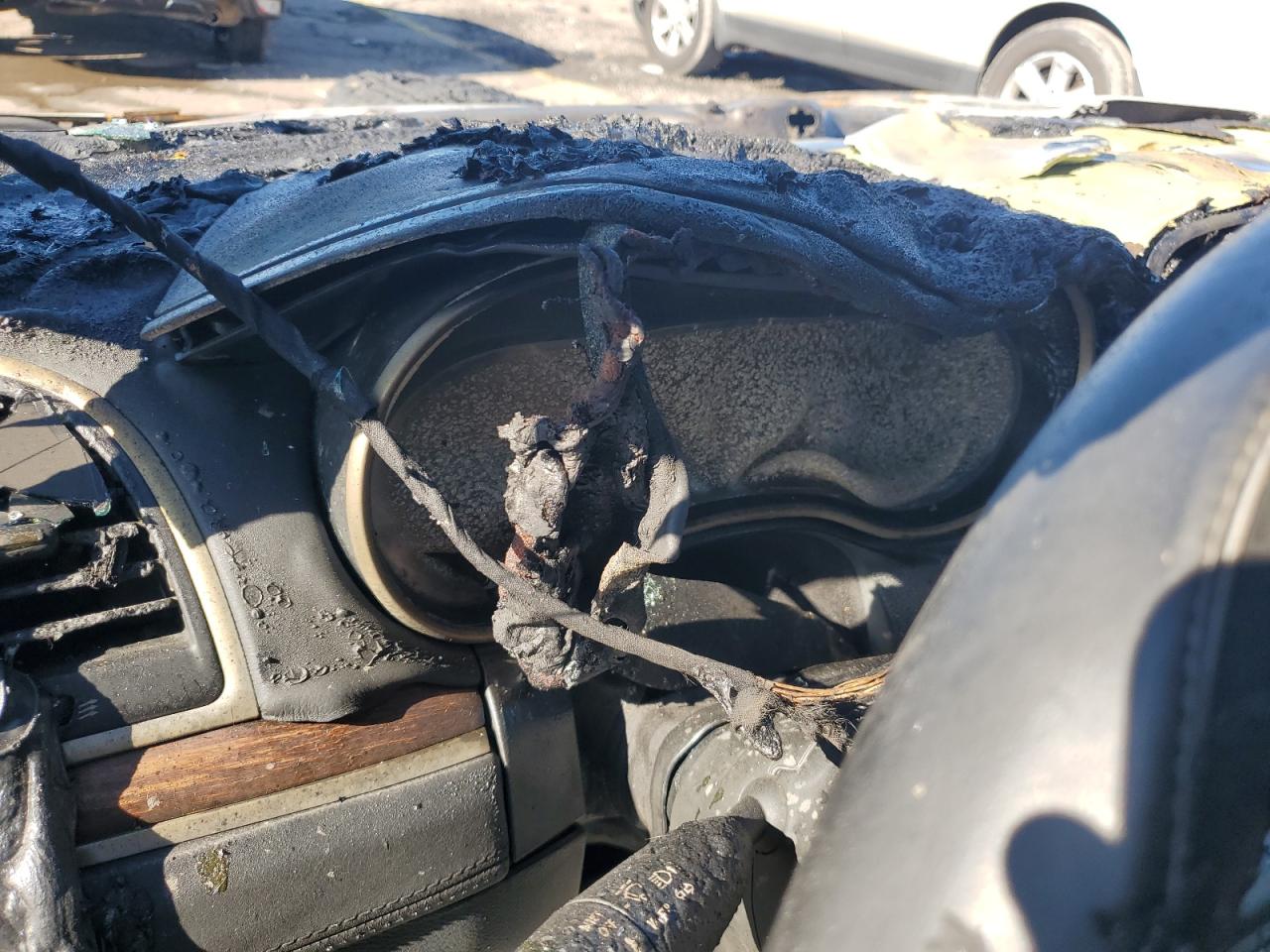 2015 Chrysler 300C Platinum VIN: 2C3CCASGXFH769635 Lot: 93028415