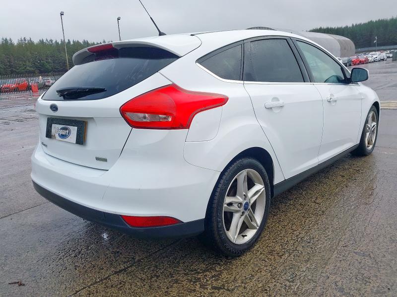 2016 FORD FOCUS ZETEC 