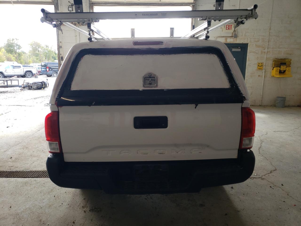 2017 Toyota Tacoma Access Cab VIN: 5TFRX5GN4HX077149 Lot: 84484165