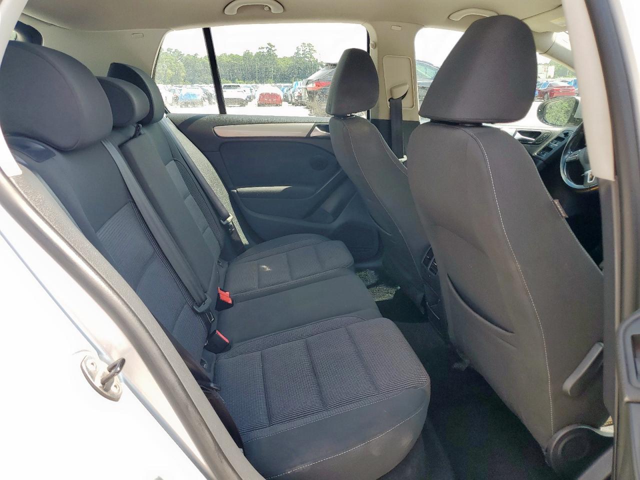 2012 Volkswagen Golf VIN: WVWNM7AJ5CW124468 Lot: 84703045