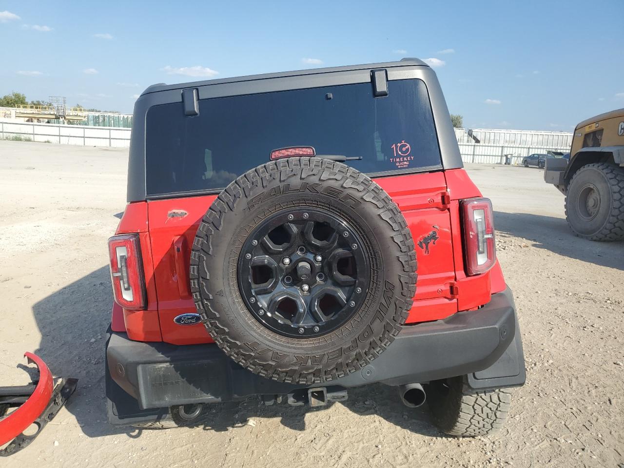 2022 Ford Bronco Base VIN: 1FMDE5CP6NLB07483 Lot: 85307985