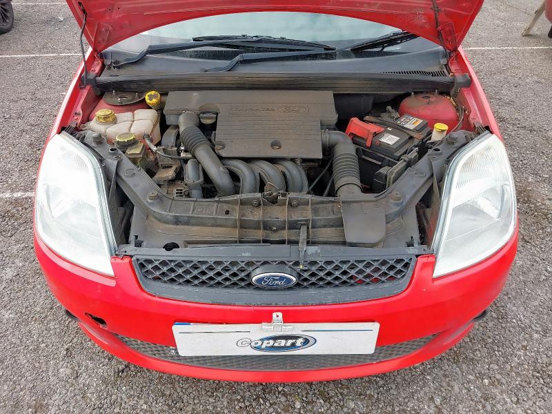 2005 FORD FIESTA STYLE 