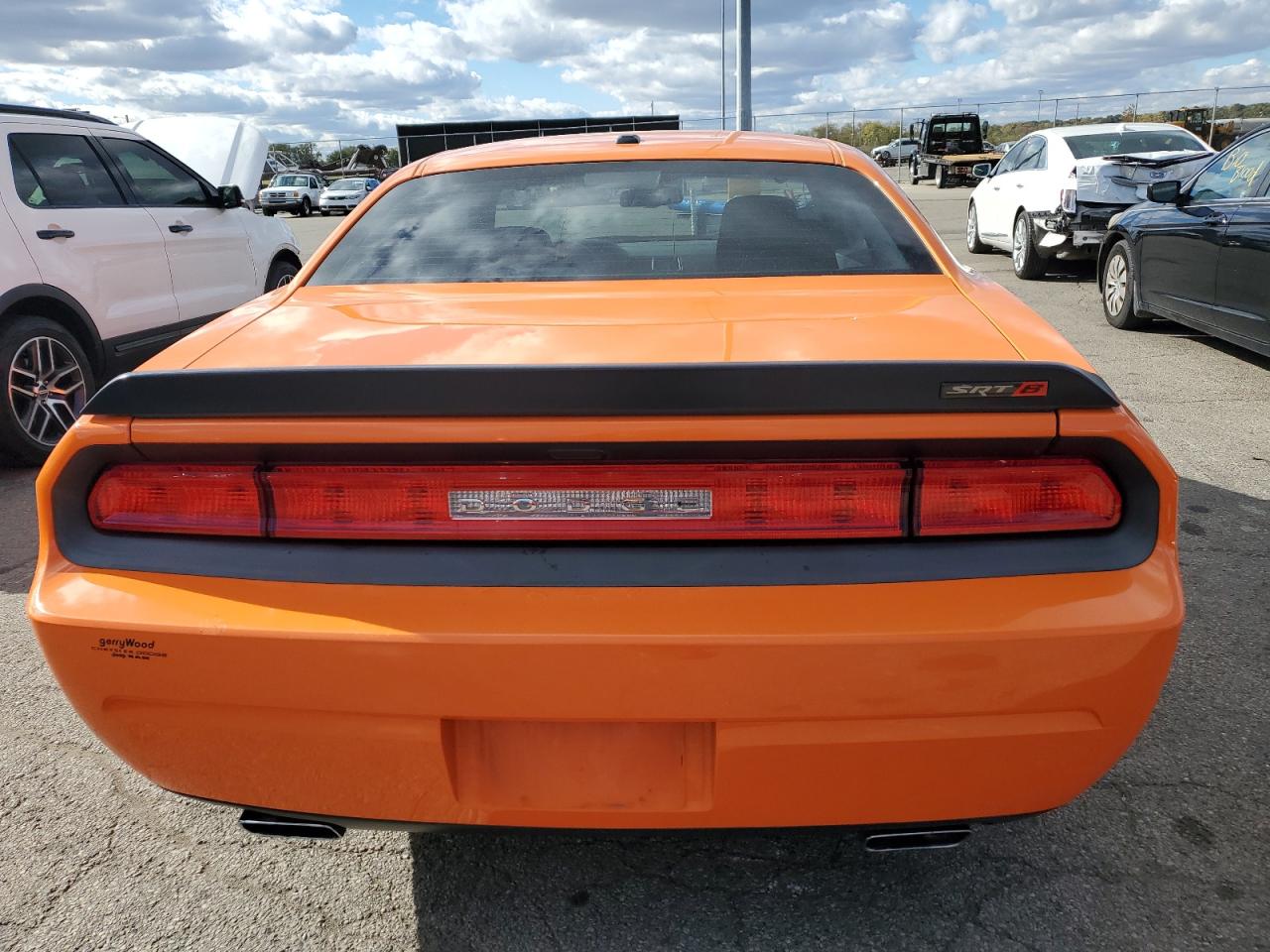 2014 Dodge Challenger Srt8 Core VIN: 2C3CDYDJ2EH160648 Lot: 89847295