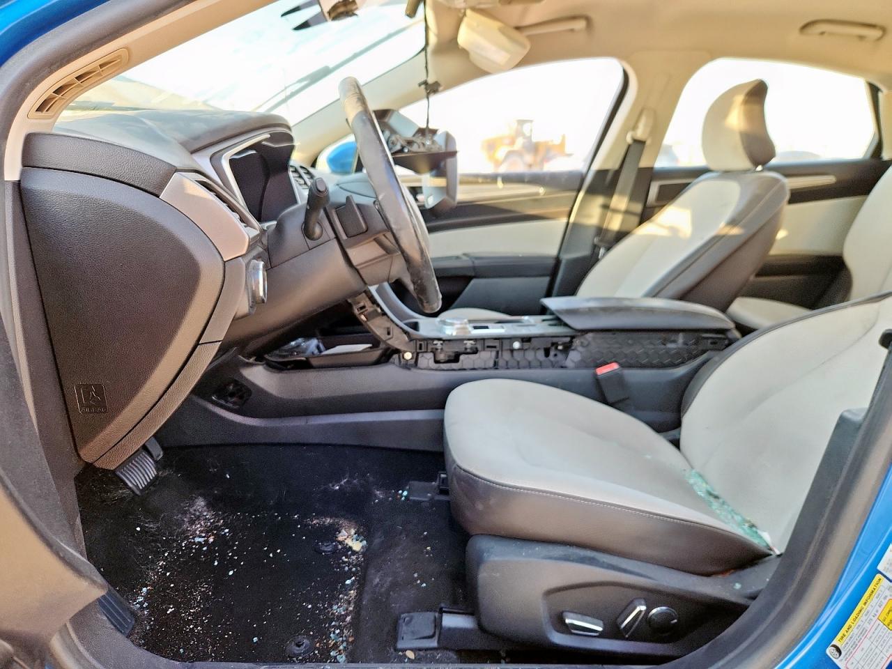 2019 Ford Fusion Se VIN: 3FA6P0HD2KR249924 Lot: 82440175