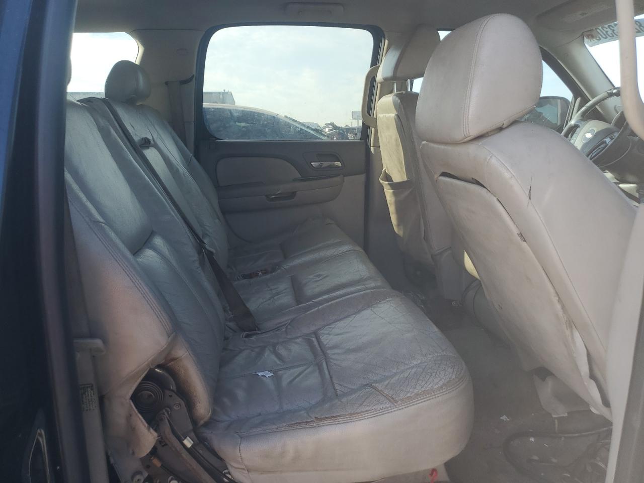 2007 Chevrolet Suburban C1500 VIN: 1GNFC16047J199760 Lot: 82563305