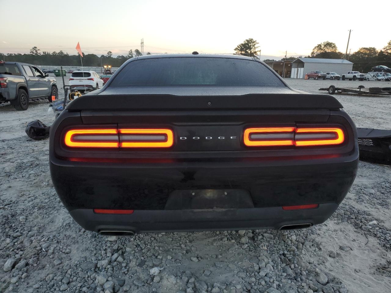 2016 Dodge Challenger Sxt VIN: 2C3CDZAG6GH352558 Lot: 82221015