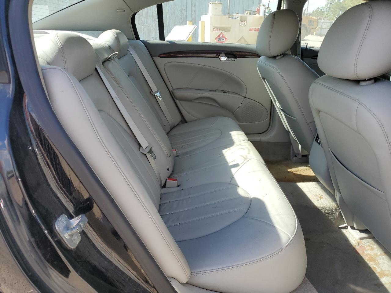 2010 Buick Lucerne Cxl VIN: 1G4HJ5EM8AU134950 Lot: 85374705