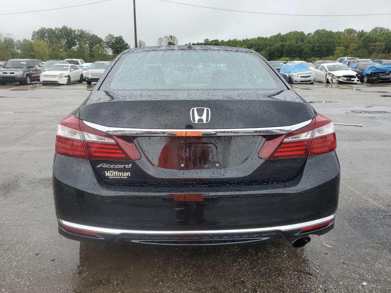 2017 Honda Accord Ex VIN: 1HGCR2F71HA195522 Lot: 82275005