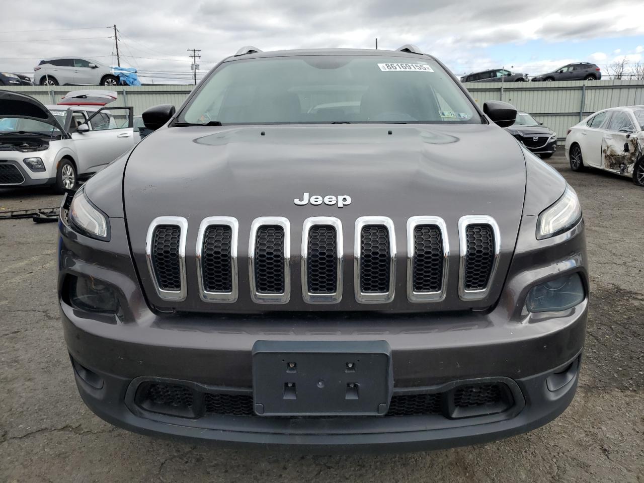 2014 Jeep Cherokee Latitude VIN: 1C4PJMCB9EW315772 Lot: 86169155