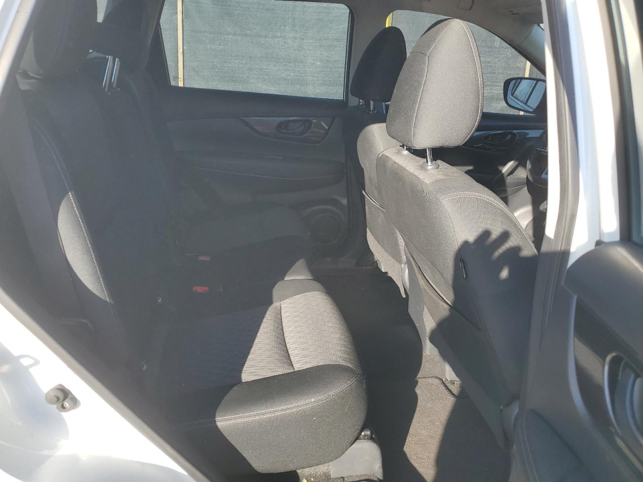 2019 Nissan Rogue S VIN: KNMAT2MVXKP516485 Lot: 86048385