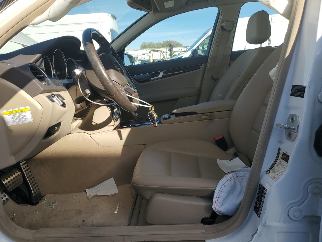 2013 Mercedes-Benz C 250 VIN: WDDGF4HB2DR270431 Lot: 90859425