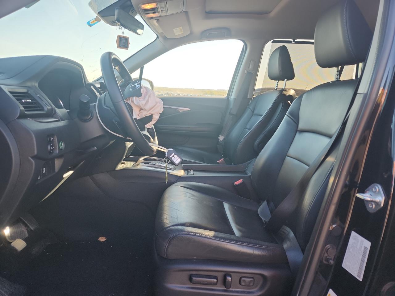 2022 Honda Pilot Se VIN: 5FNYF5H2XNB011567 Lot: 89618365