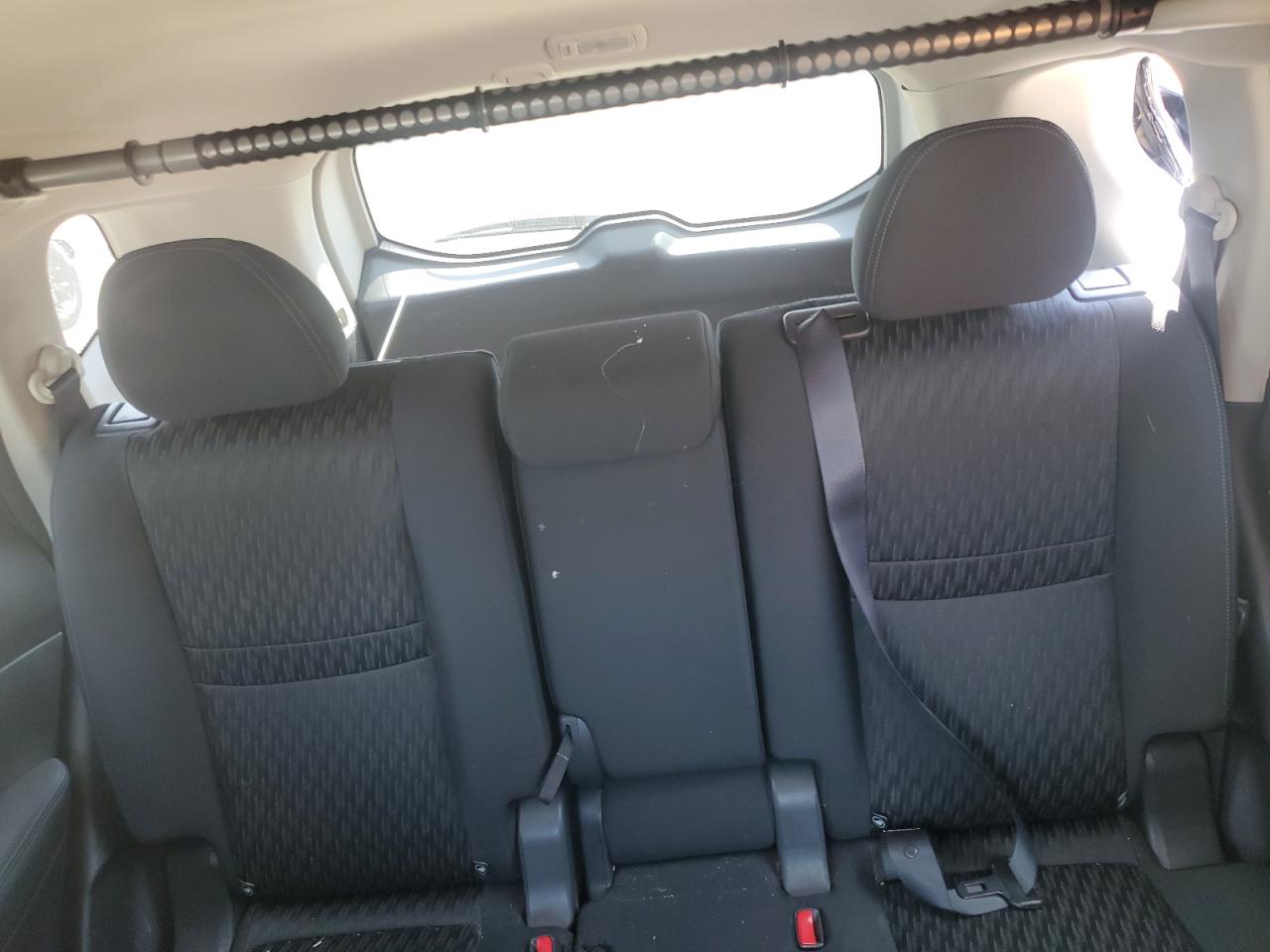 2018 Nissan Rogue S VIN: KNMAT2MT6JP520093 Lot: 84933775