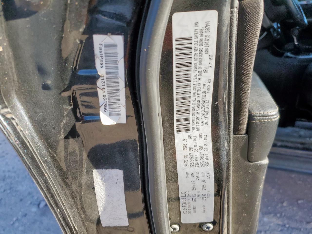 2016 Jeep Cherokee Latitude VIN: 1C4PJLCSXGW173218 Lot: 90801965