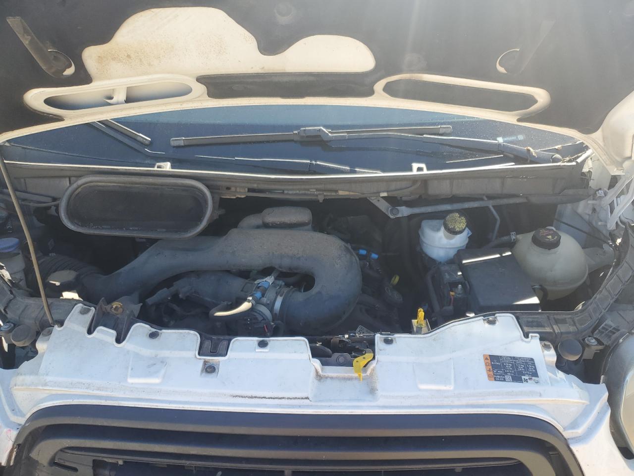 2015 Ford Transit T-250 VIN: 1FTYR1CM9FKA24727 Lot: 82521945