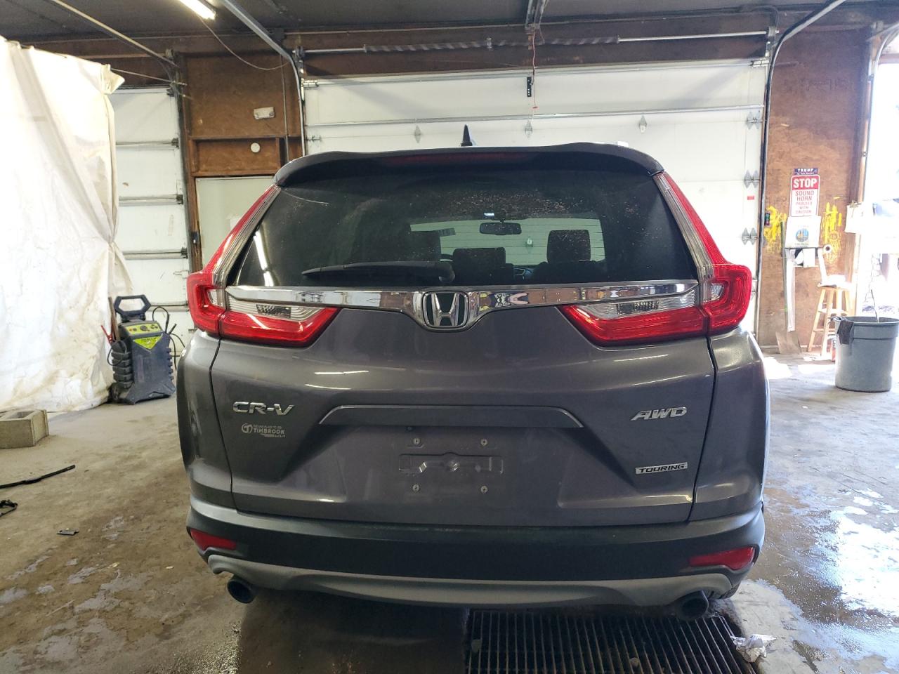 2019 Honda Cr-V Touring VIN: 7FARW2H97KE018914 Lot: 81933065
