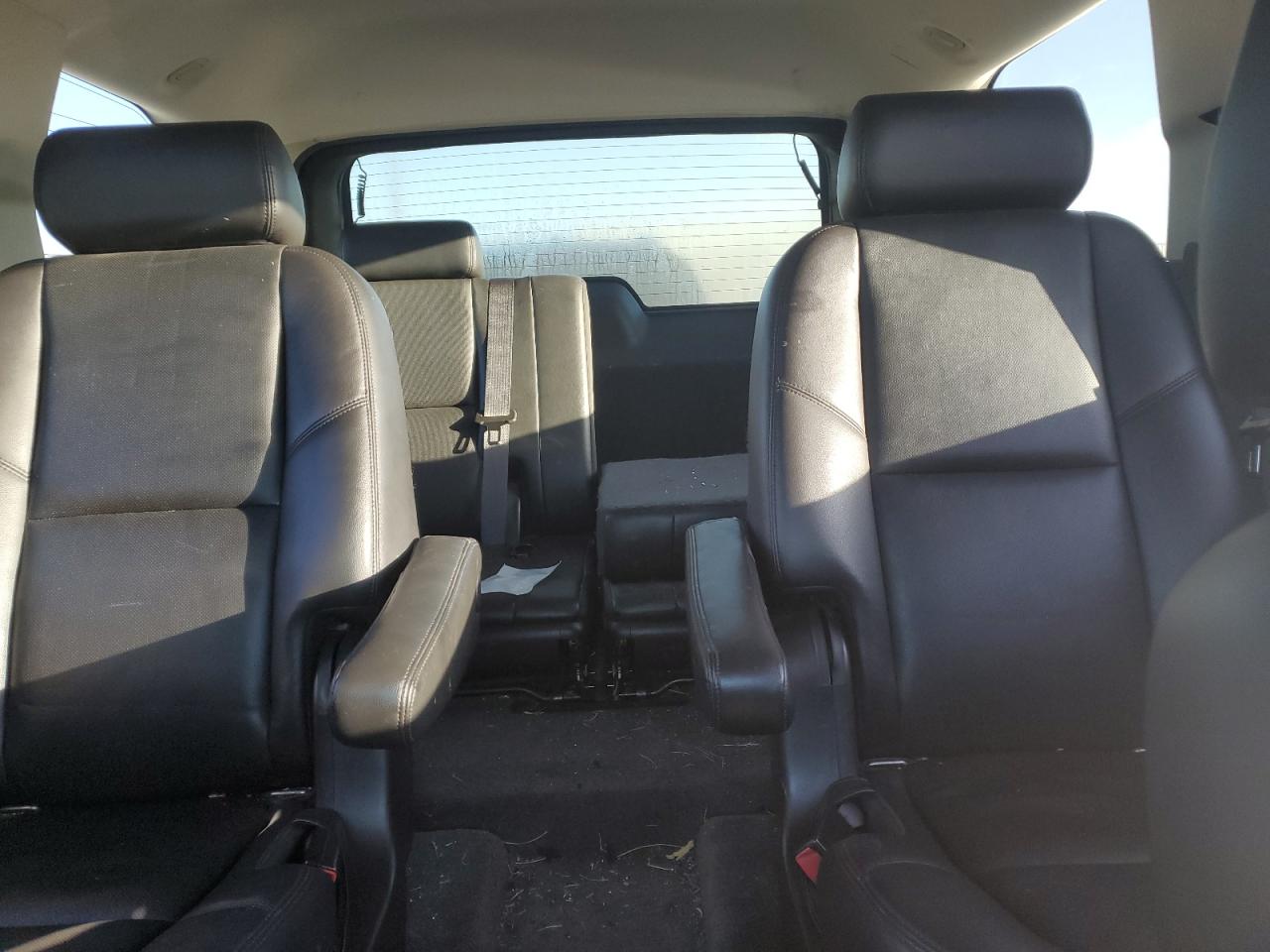 2010 Chevrolet Tahoe K1500 Ltz VIN: 1GNUKCE05AR183664 Lot: 84635845