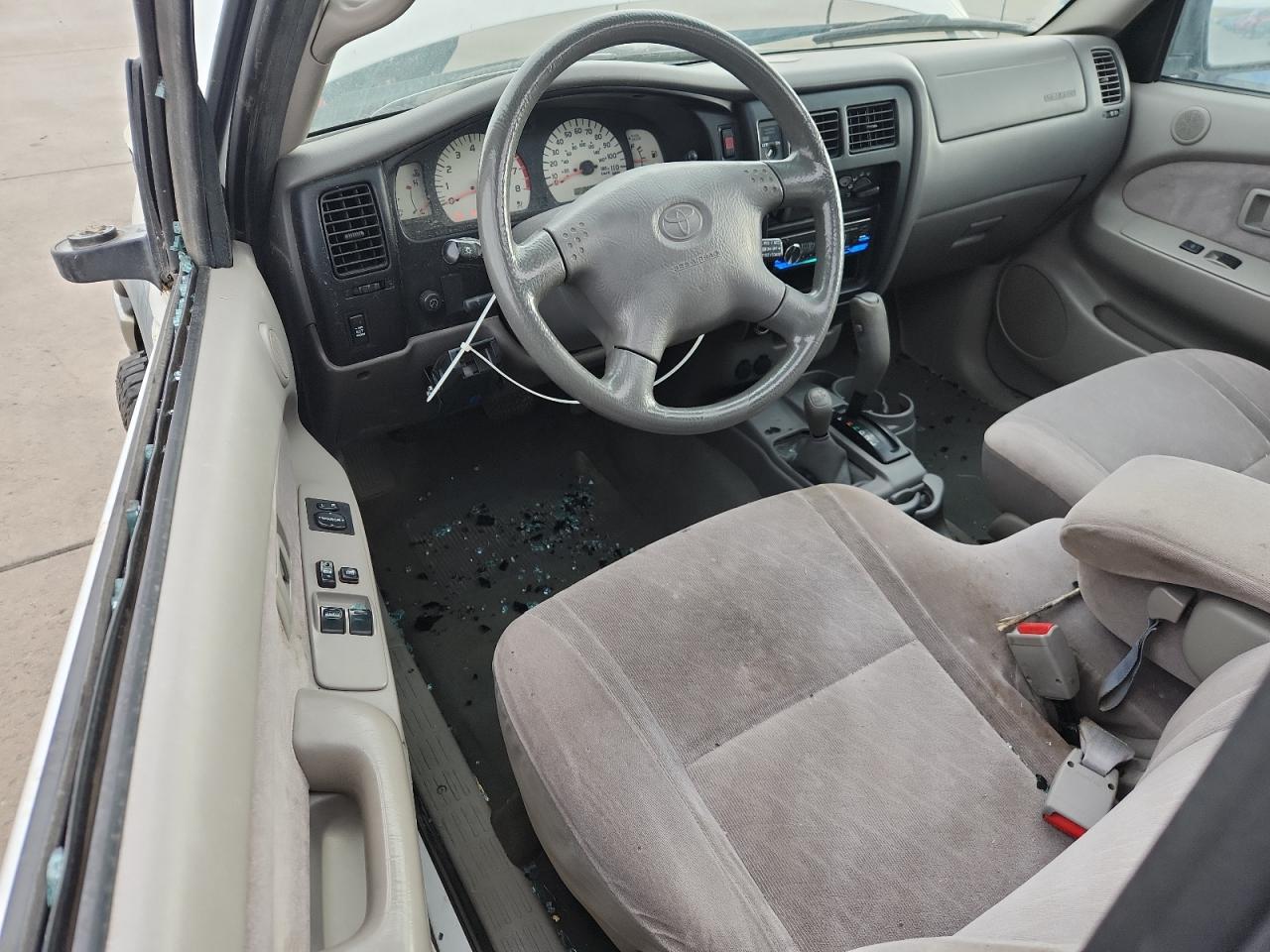 2002 Toyota Tacoma Xtracab VIN: 5TEWN72N62Z052734 Lot: 86295055