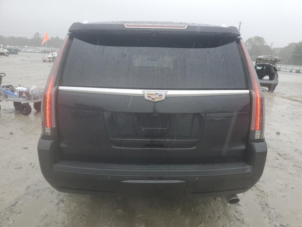 2019 Cadillac Escalade Luxury VIN: 1GYS4BKJ0KR290781 Lot: 90435895