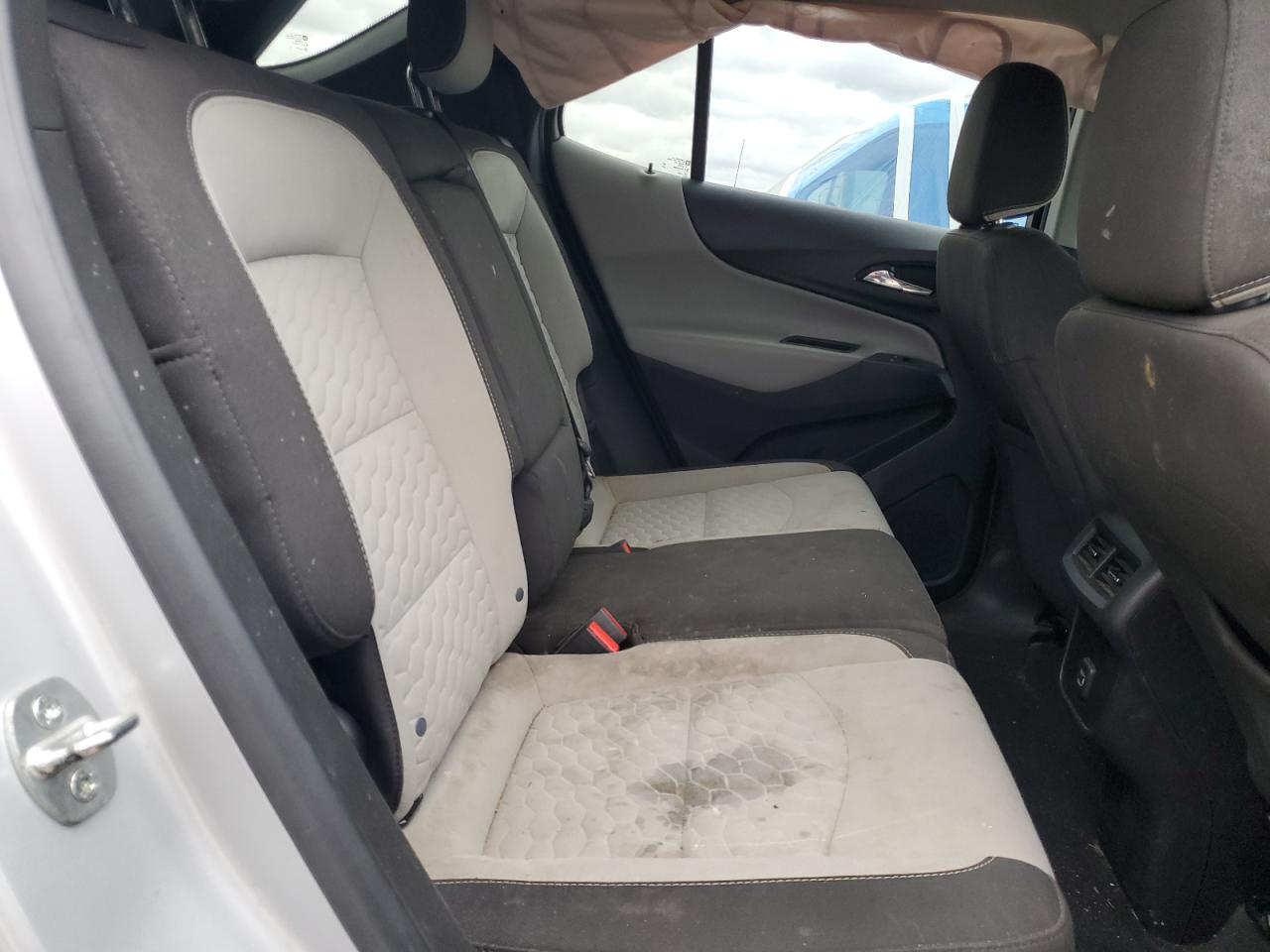 2020 Chevrolet Equinox Ls VIN: 2GNAXHEV3L6222666 Lot: 90345075