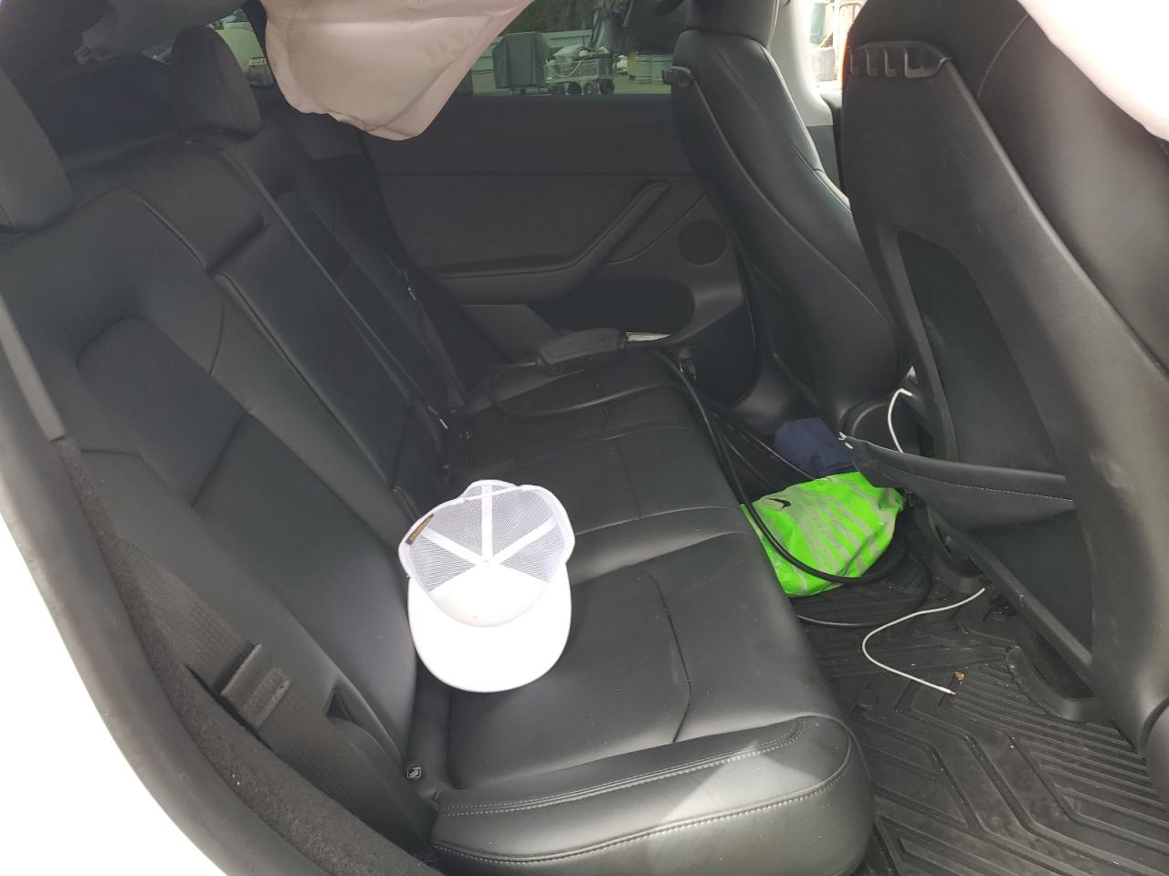 2023 Tesla Model Y VIN: 7SAYGDEE2PA041364 Lot: 82232845