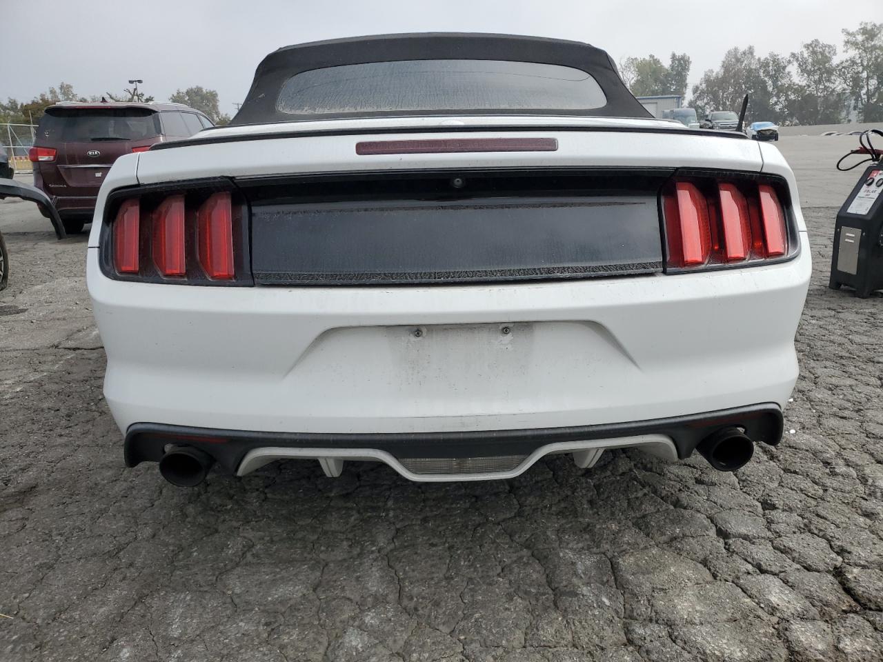 2017 Ford Mustang VIN: 1FATP8UH6H5220271 Lot: 85910865