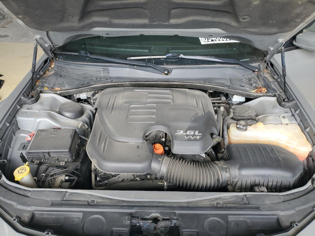 2017 Chrysler 300 S VIN: 2C3CCABG1HH557967 Lot: 89486885