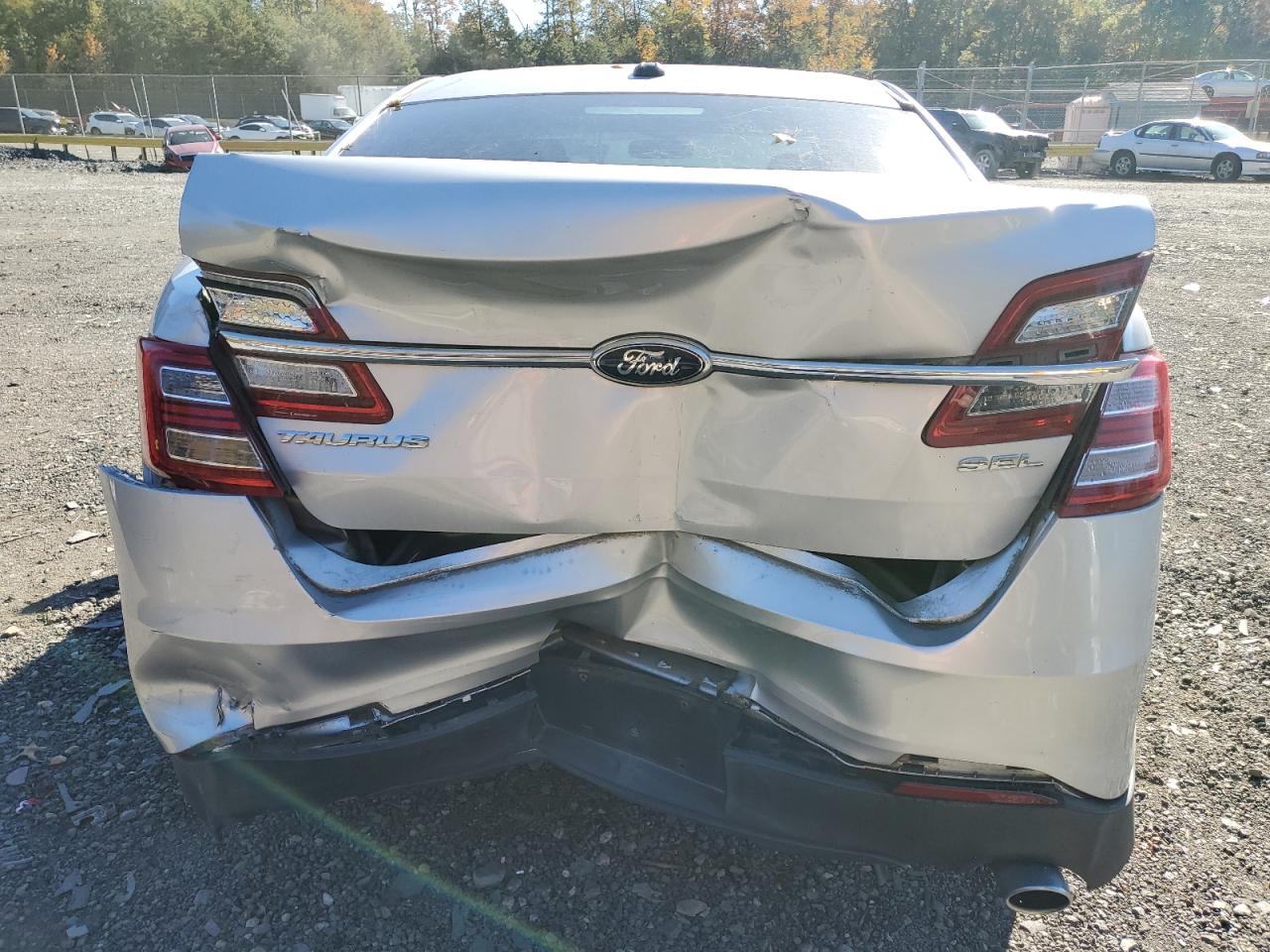 2014 Ford Taurus Sel VIN: 1FAHP2E80EG173854 Lot: 89620085