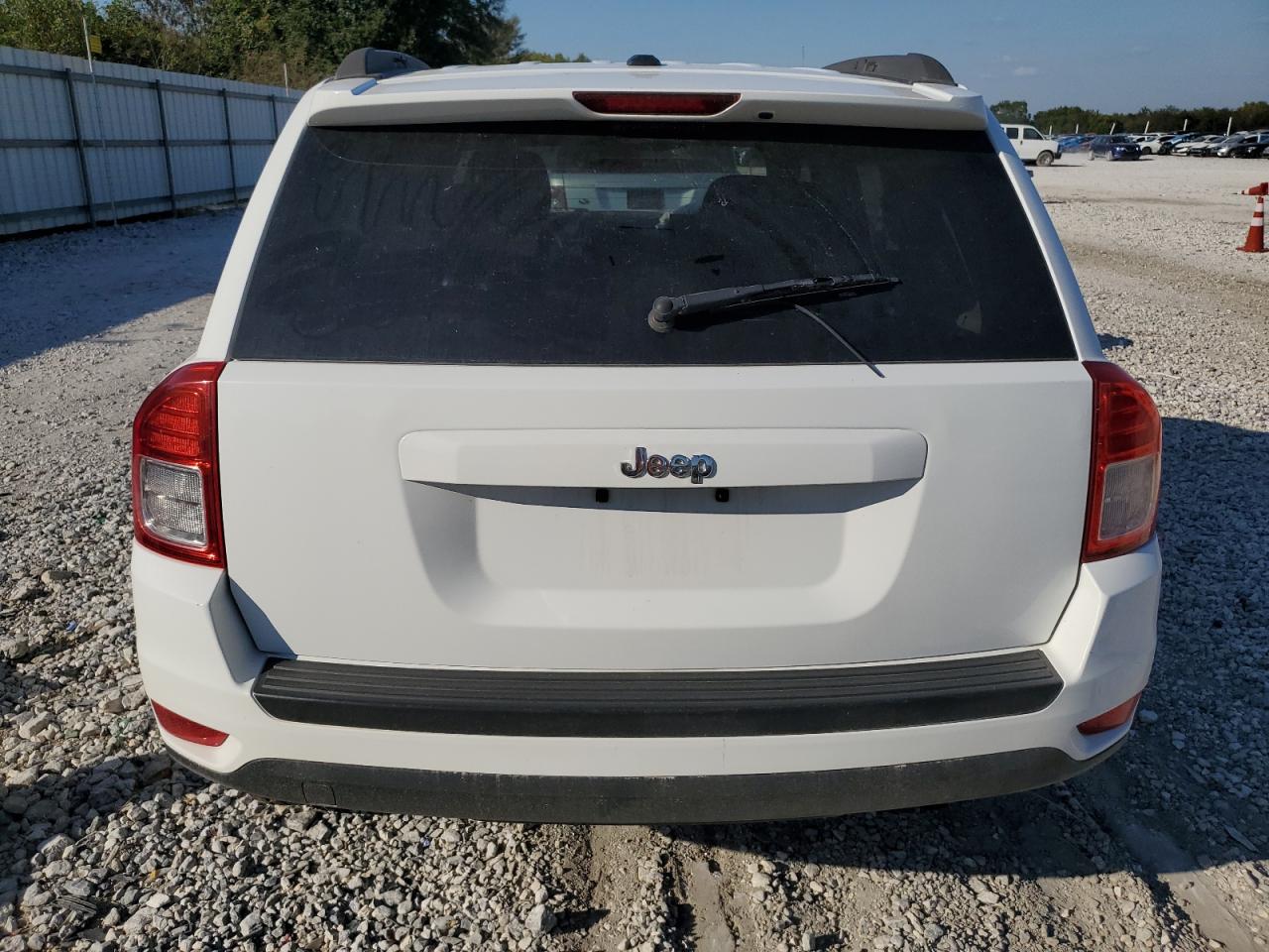 2013 Jeep Compass VIN: 1C4NJCBA8DD130309 Lot: 82187025