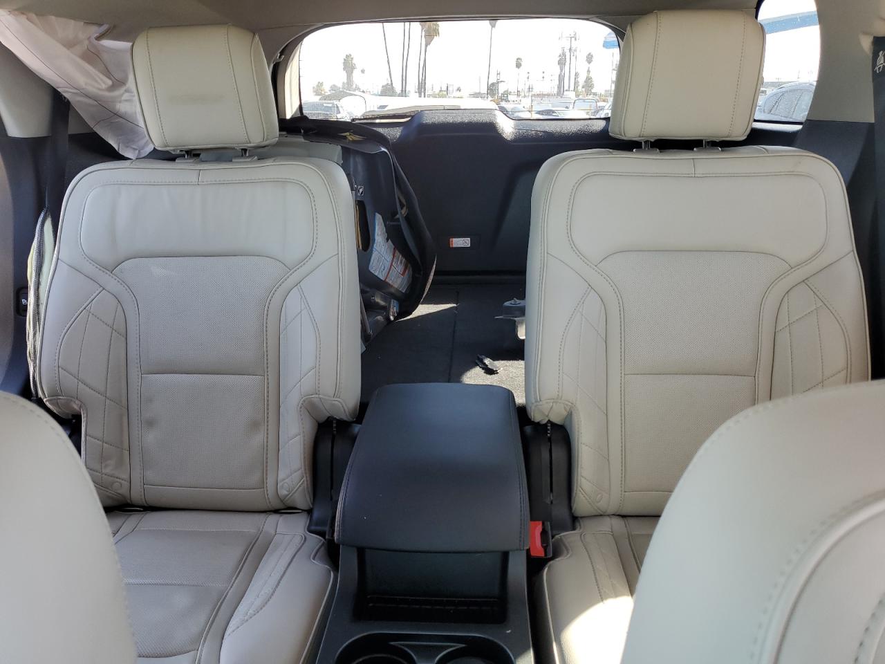 2018 Ford Explorer Platinum VIN: 1FM5K8HT2JGA14371 Lot: 85758845