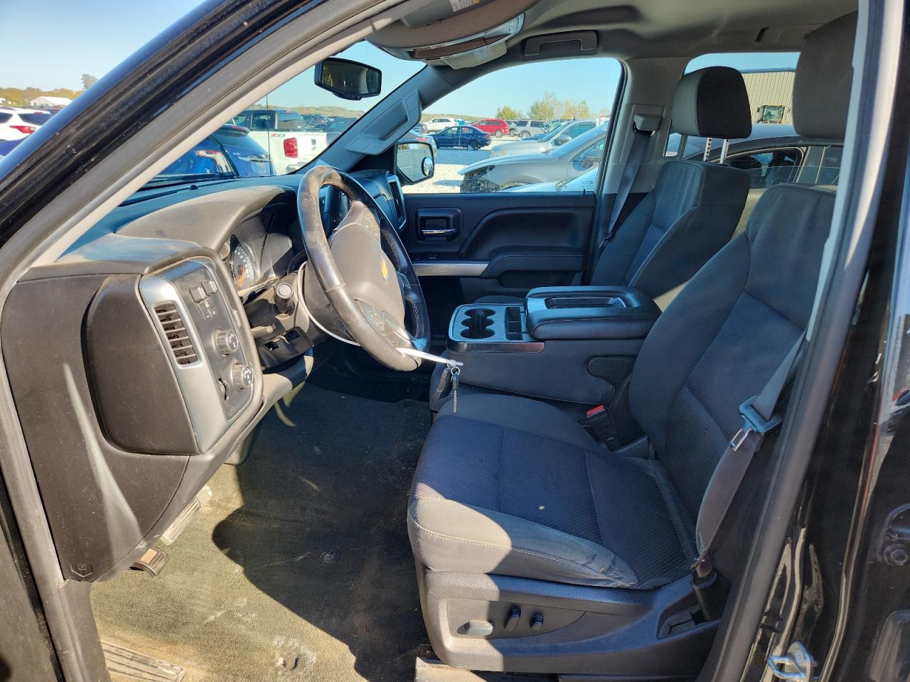 2017 Chevrolet Silverado K1500 Lt VIN: 3GCUKREC2HG360672 Lot: 82646505