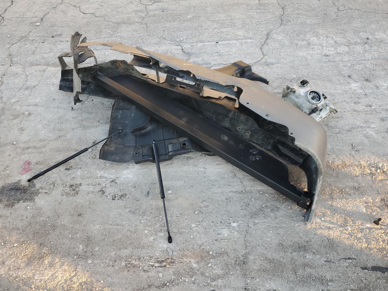 2001 Nissan Pathfinder Le VIN: JN8DR09Y01W611150 Lot: 82655195