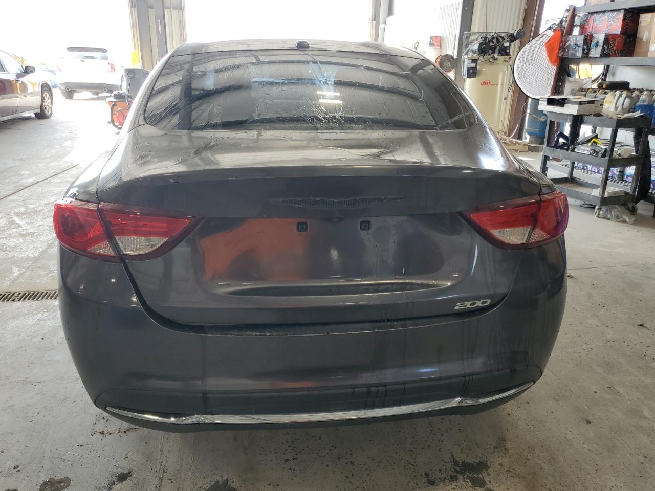 2015 Chrysler 200 Limited VIN: 1C3CCCAB0FN743800 Lot: 85528195