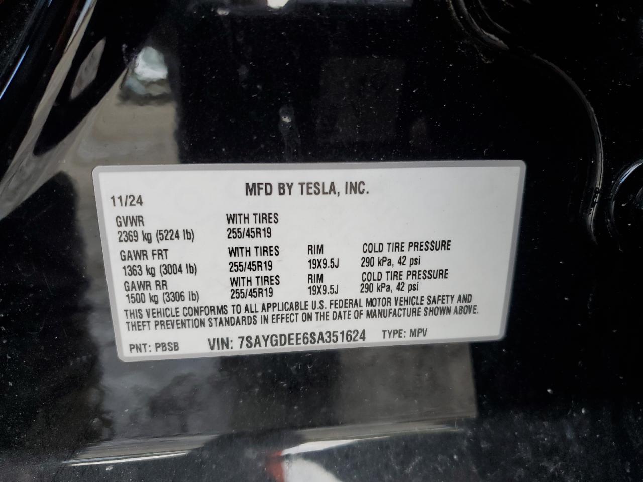 2025 Tesla Model Y VIN: 7SAYGDEE6SA351624 Lot: 86879385