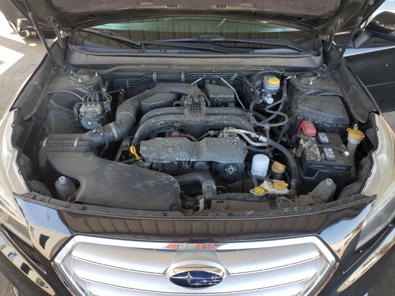 2015 Subaru Legacy 2.5I Limited VIN: 4S3BNAN68F3075520 Lot: 82240525