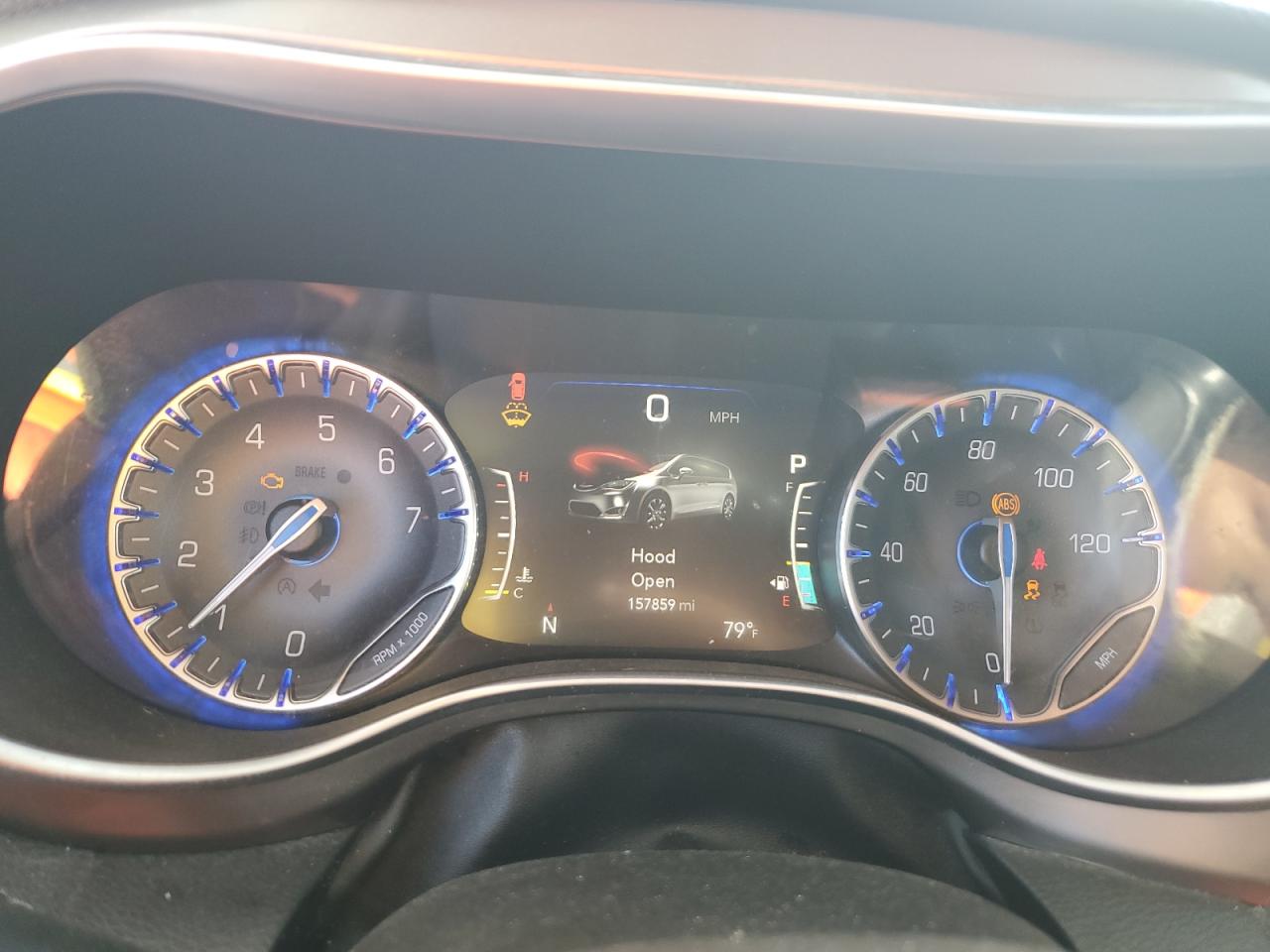 2018 Chrysler Pacifica Limited VIN: 2C4RC1GG3JR245955 Lot: 82335285