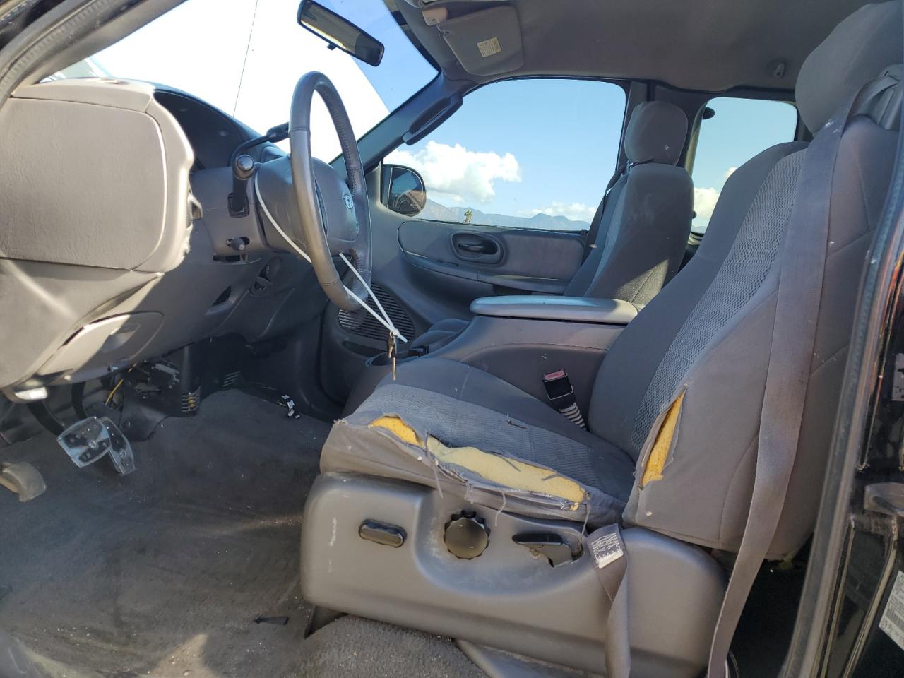 2003 Ford F150 VIN: 2FTRX17W23CA54934 Lot: 82503345