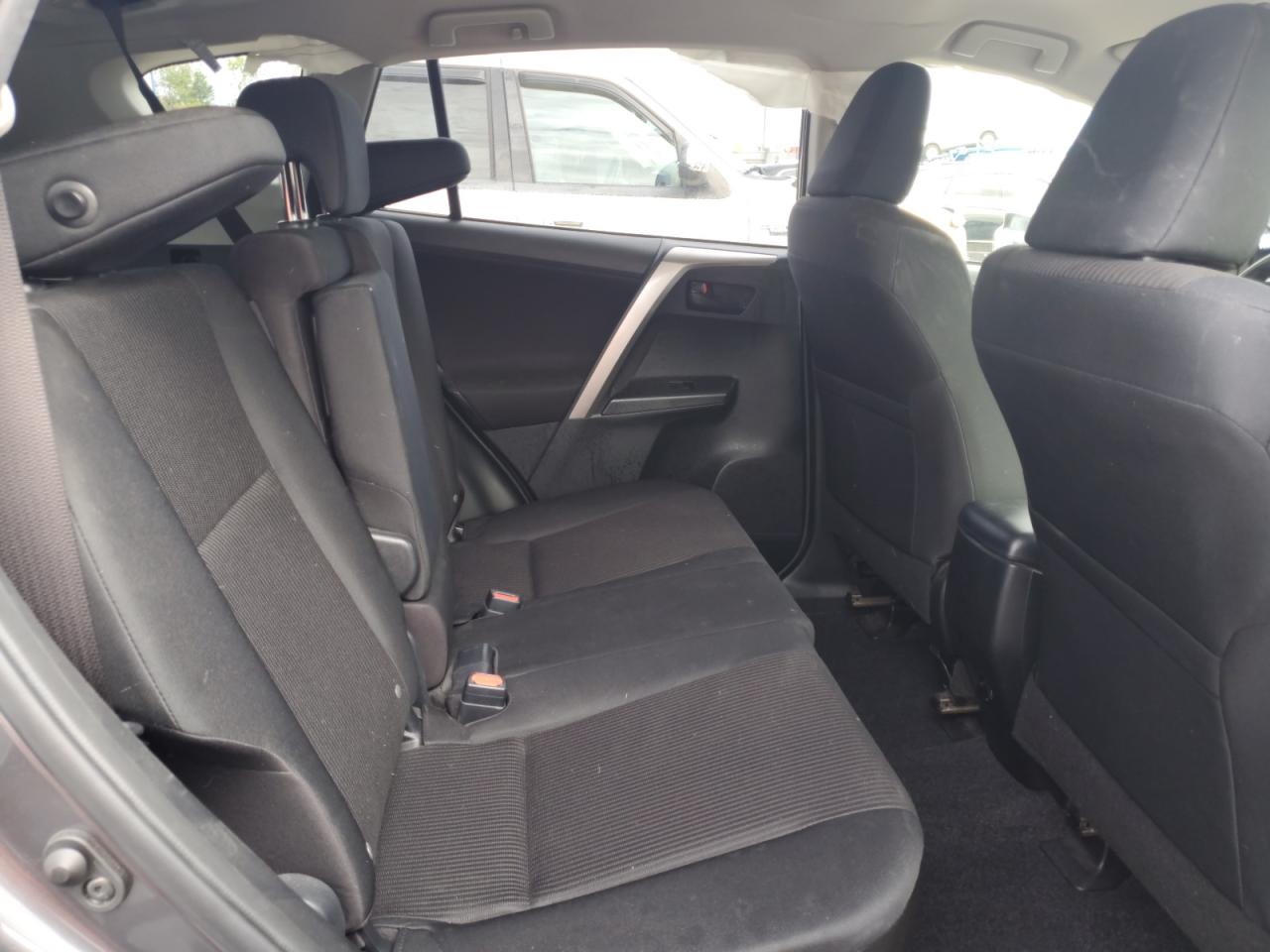 2018 Toyota Rav4 Le VIN: JTMZFREV9JJ209246 Lot: 84767225