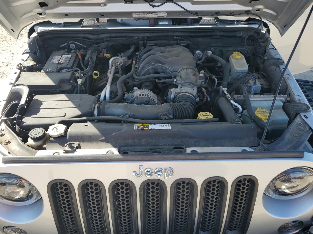 2012 Jeep Wrangler Unlimited Sport VIN: 1C4BJWDG6CL281787 Lot: 85343175