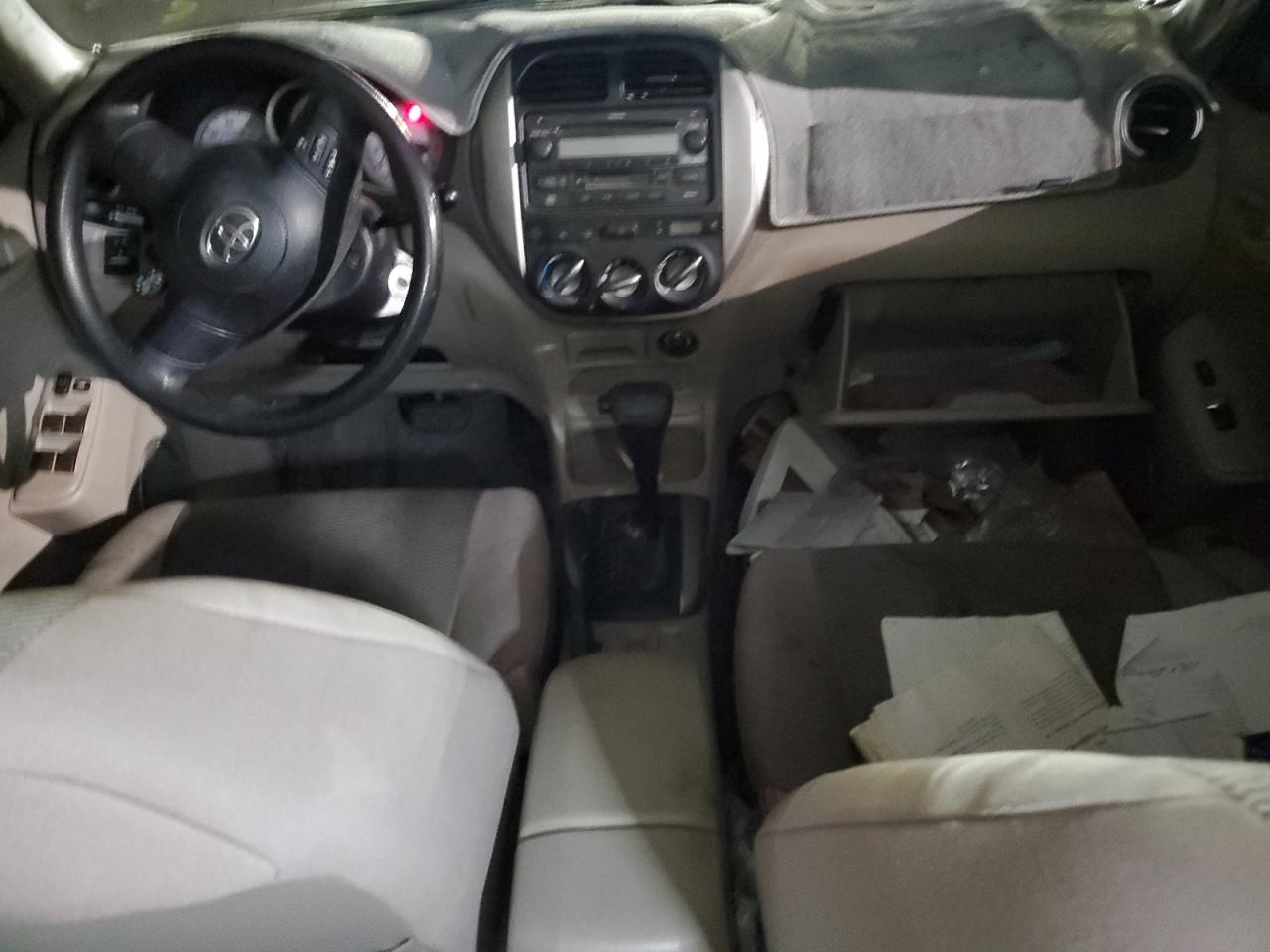 2004 Toyota Rav4 VIN: 026818 Lot: 85203695