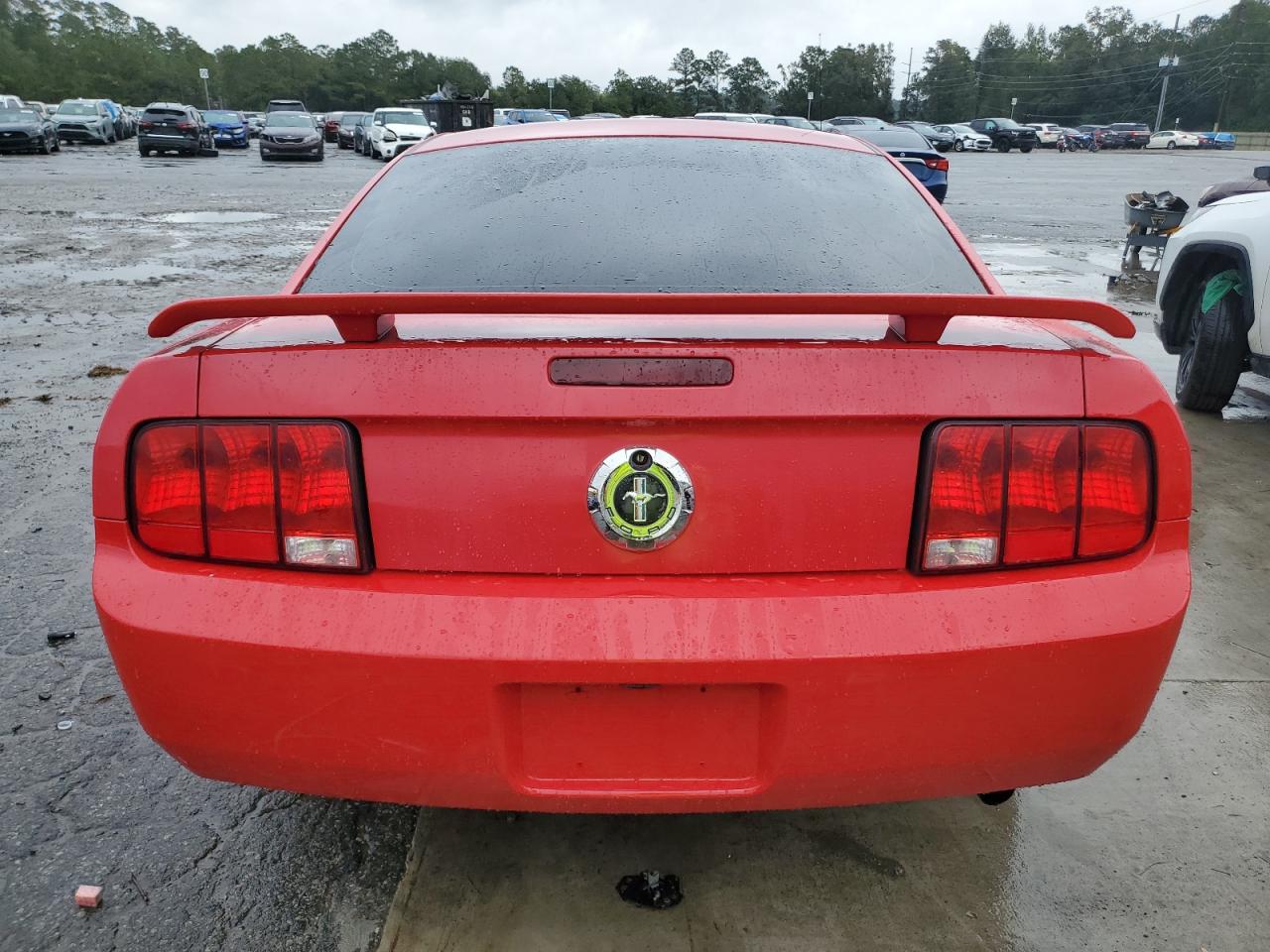 2008 Ford Mustang VIN: 1ZVHT80N385178873 Lot: 90020475