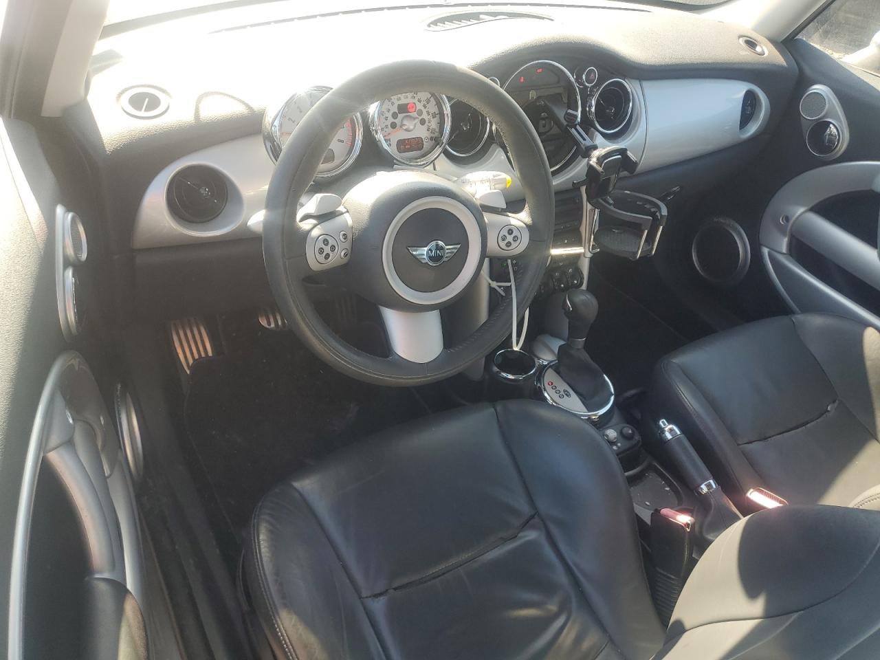 2005 Mini Cooper S VIN: WMWRE33415TG95393 Lot: 84707065